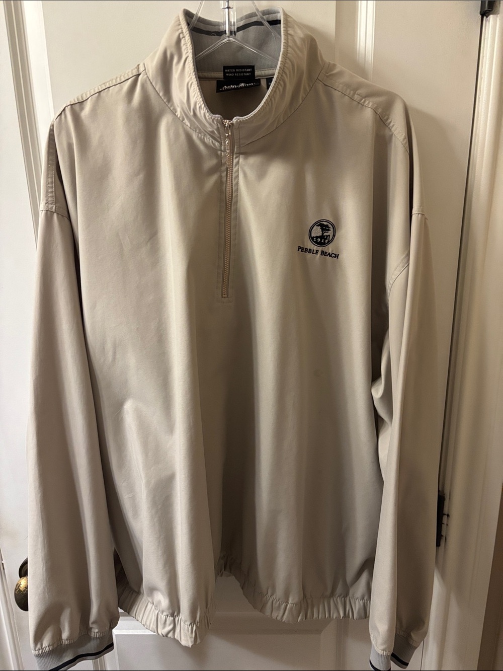Pebble Beach Men’s Light Beige Quarter-Zip Windbreaker